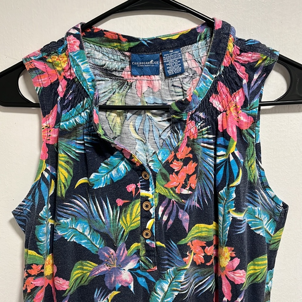 Caribbean Joe Tank Top - Picture 2 of 9